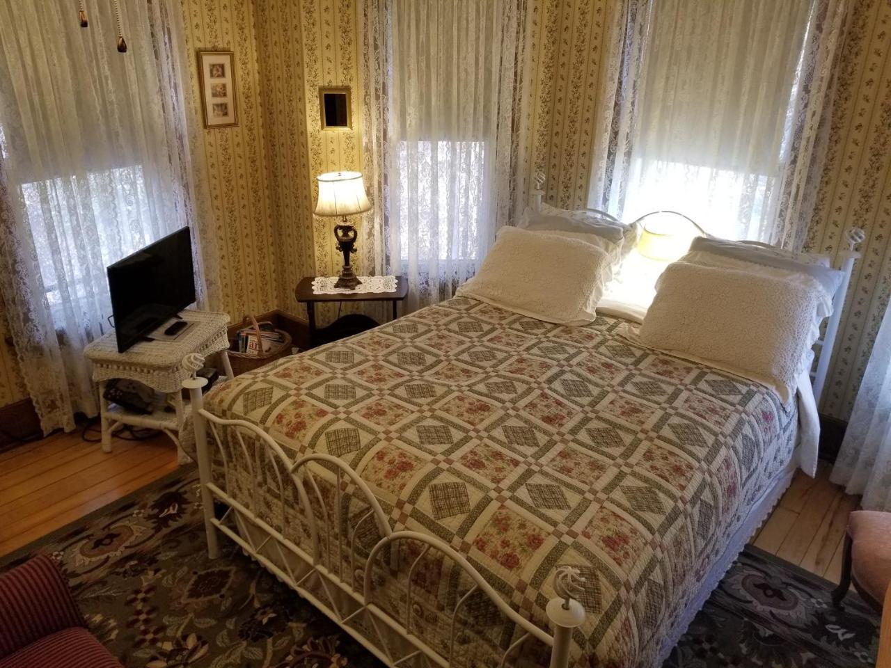 Rose & Thistle Bed & Breakfast Cooperstown Luaran gambar